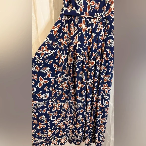 J. Crew | Navy Floral Tie-Waist Maxi Dress | Size 6 - Picture 8 of 11